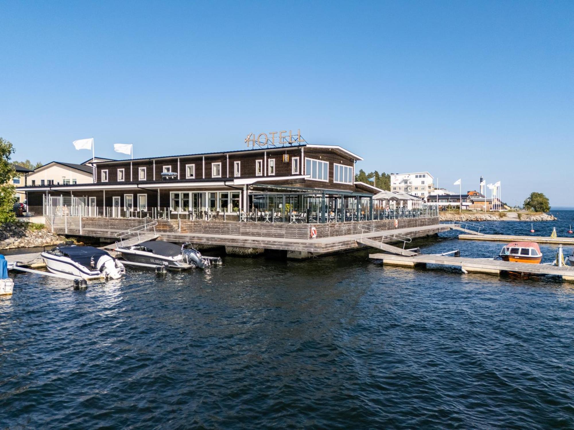 Hotel Strandpiren 3*